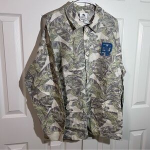 Men’s Disney world button up shirt XL